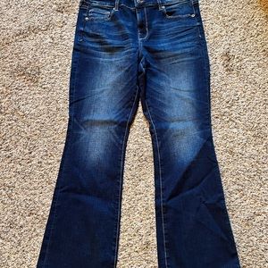 Brand new American Eagle Skinny Kick Super Stretch 14 short low rise